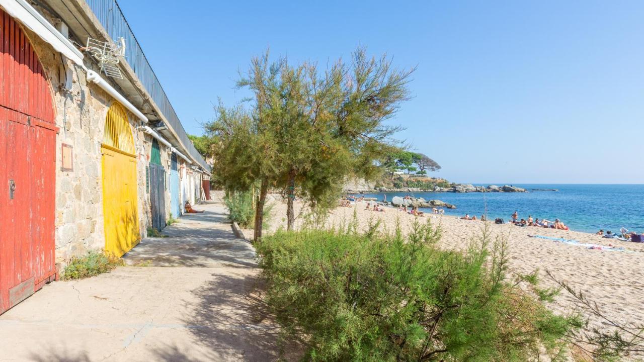 1Auro - Calella De Palafrugell Apartman Kültér fotó